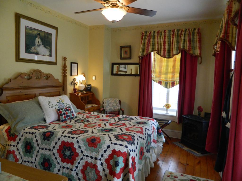 Ej Bowman House Bed & Breakfast Lititz Pokój zdjęcie